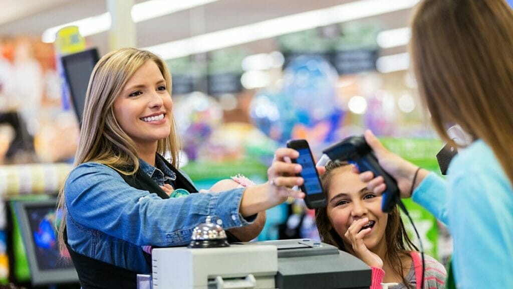 Consumer - Definition, Meaning & Synonyms