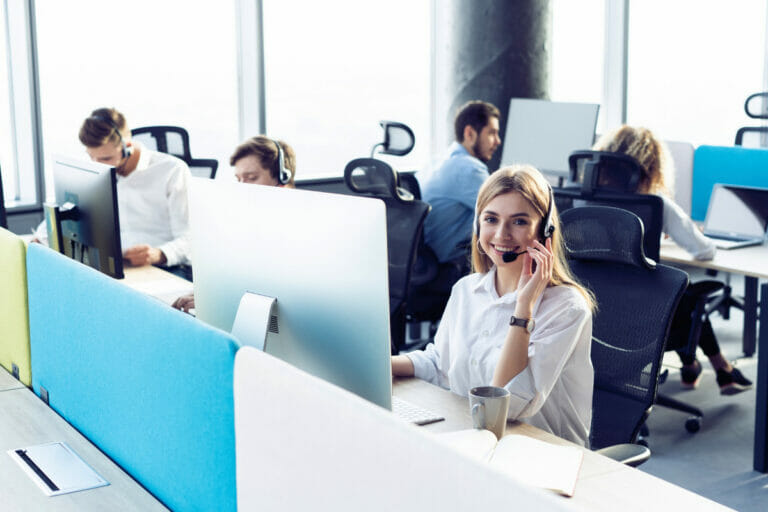 answering-services-vs-call-center-services